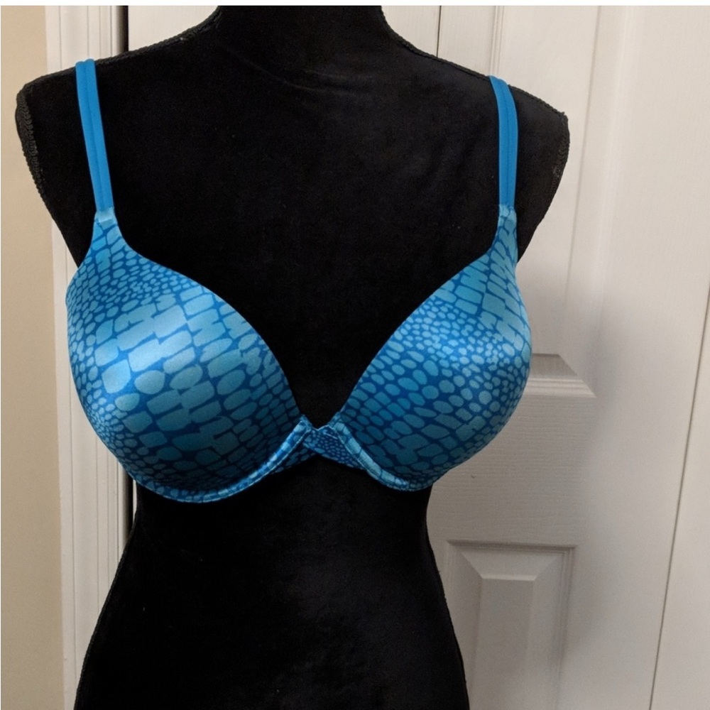 NWOT push up bra. 36d